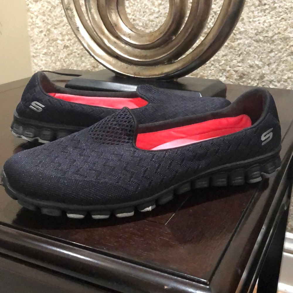 Brand new Sketchers slip on sneaker